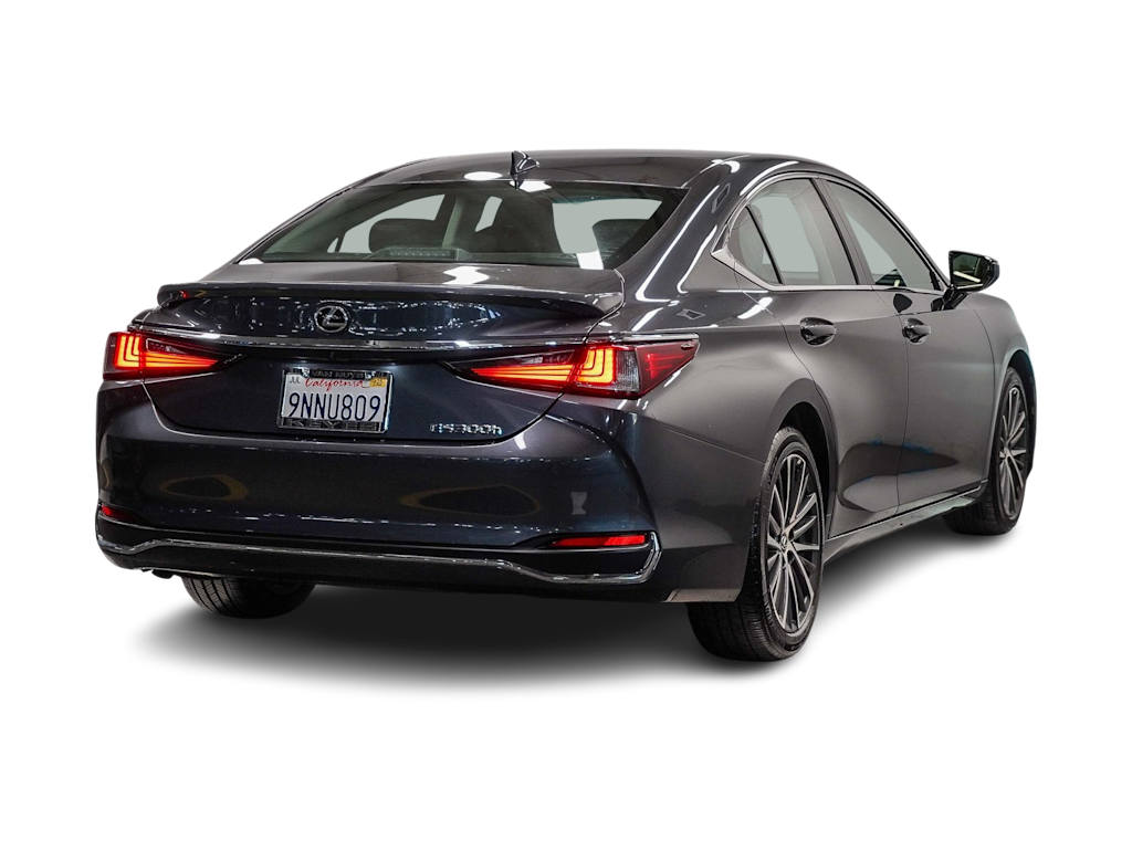 Thumbnail: 2024 Lexus ES - 15