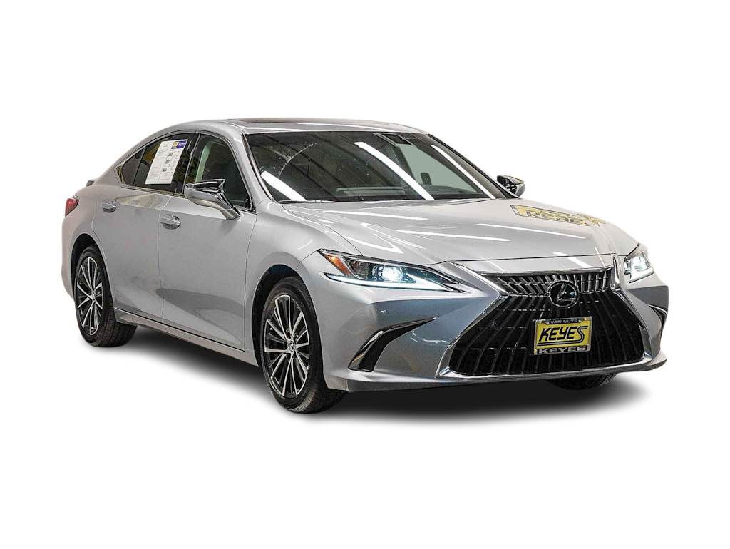 Thumbnail: 2025 Lexus ES - 17