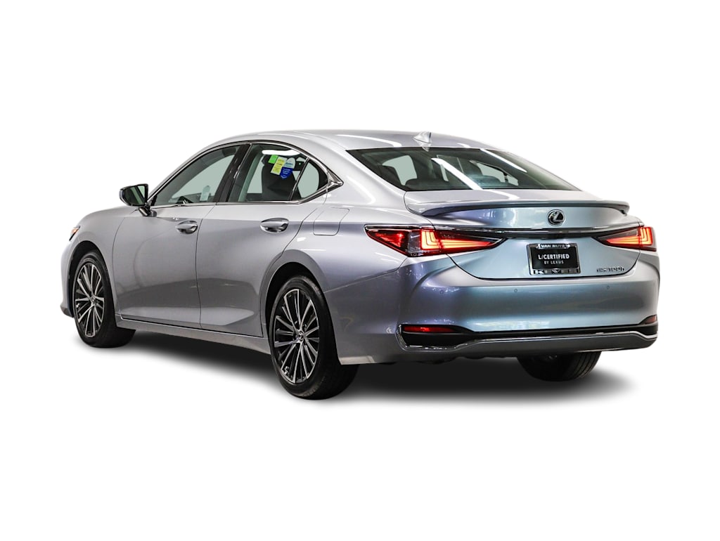 Thumbnail: 2025 Lexus ES - 3