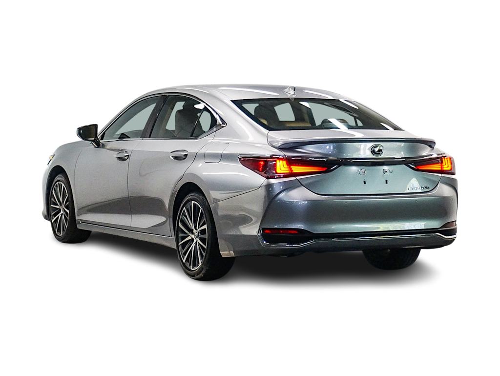 Thumbnail: 2023 Lexus ES - 3