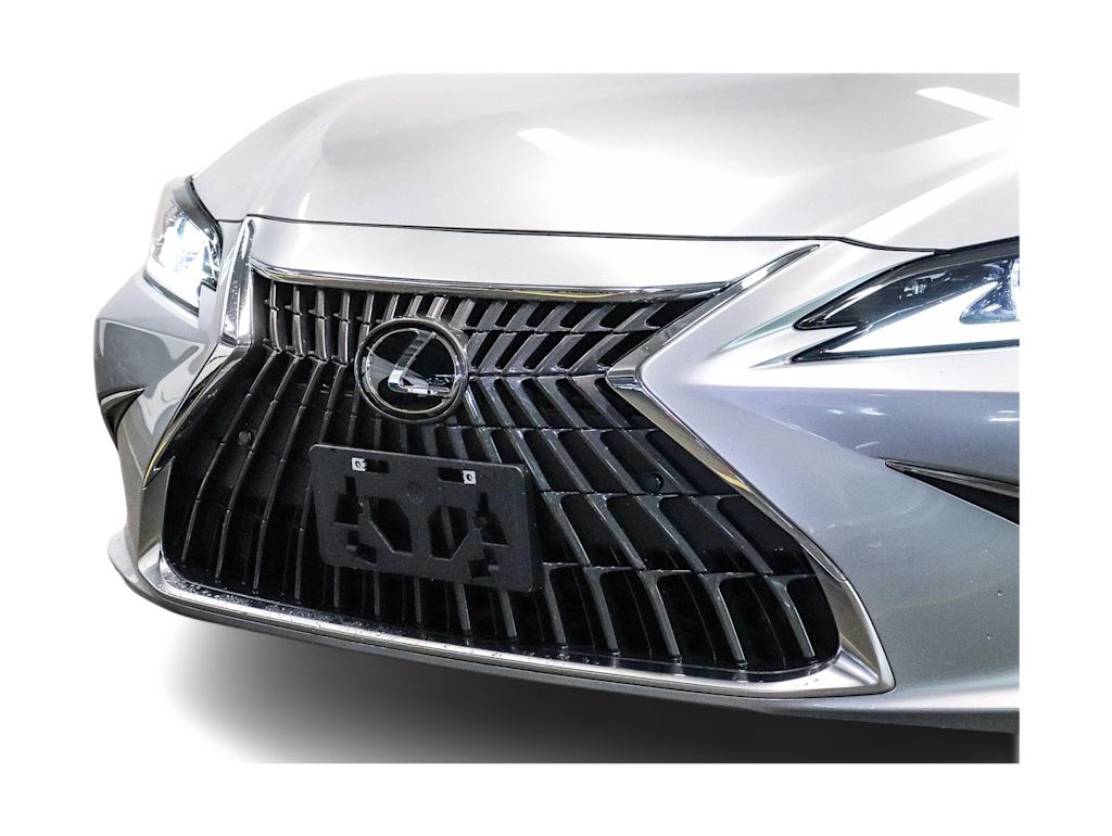 Thumbnail: 2025 Lexus ES - 20