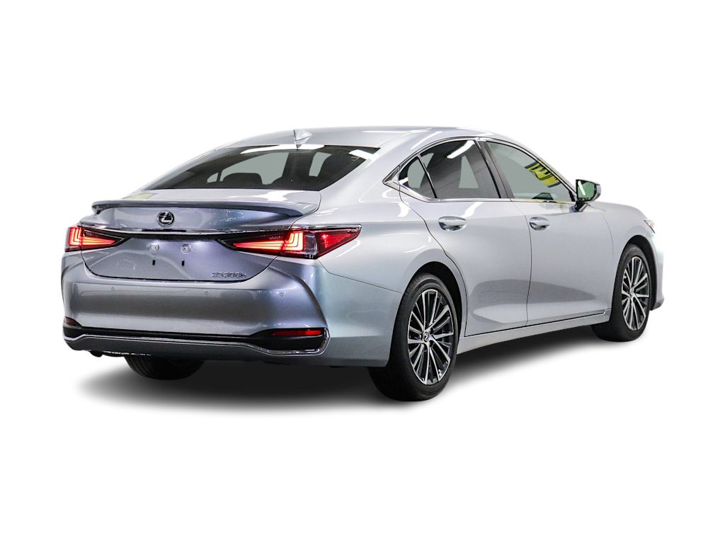 Thumbnail: 2025 Lexus ES - 17