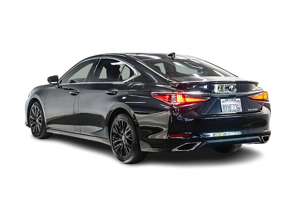Thumbnail: 2021 Lexus ES - 3