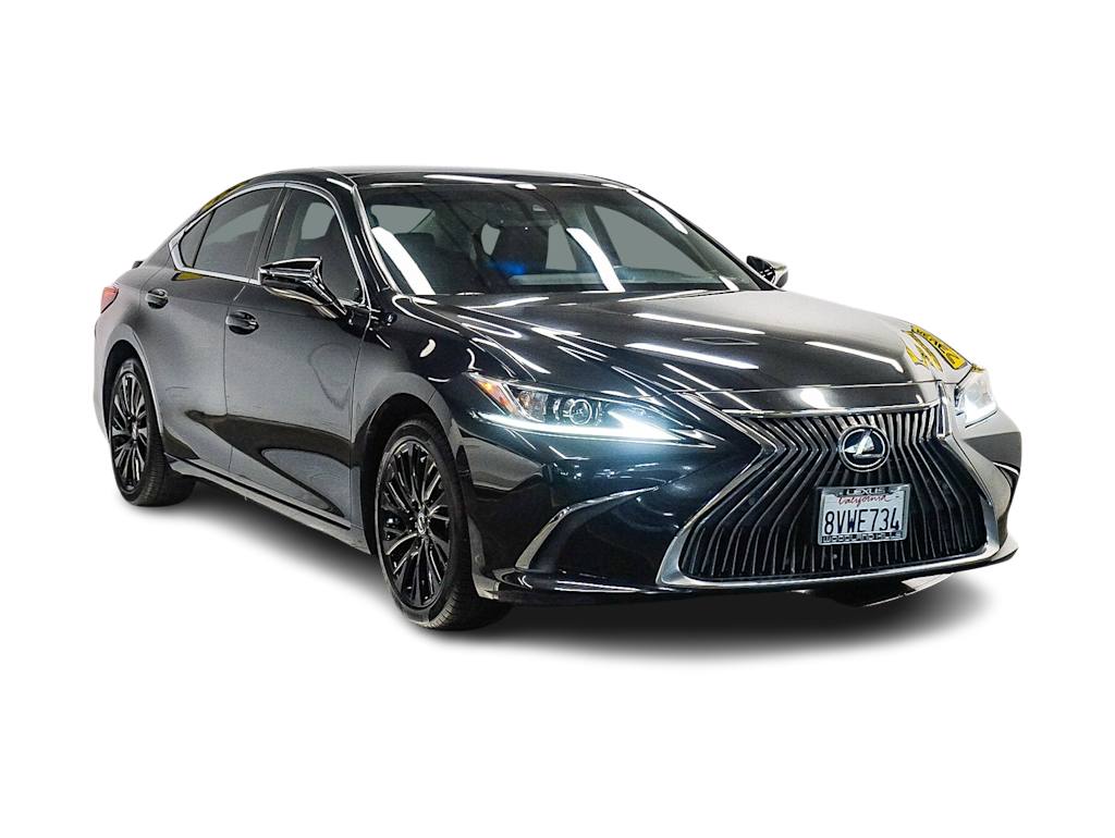 Thumbnail: 2021 Lexus ES - 19