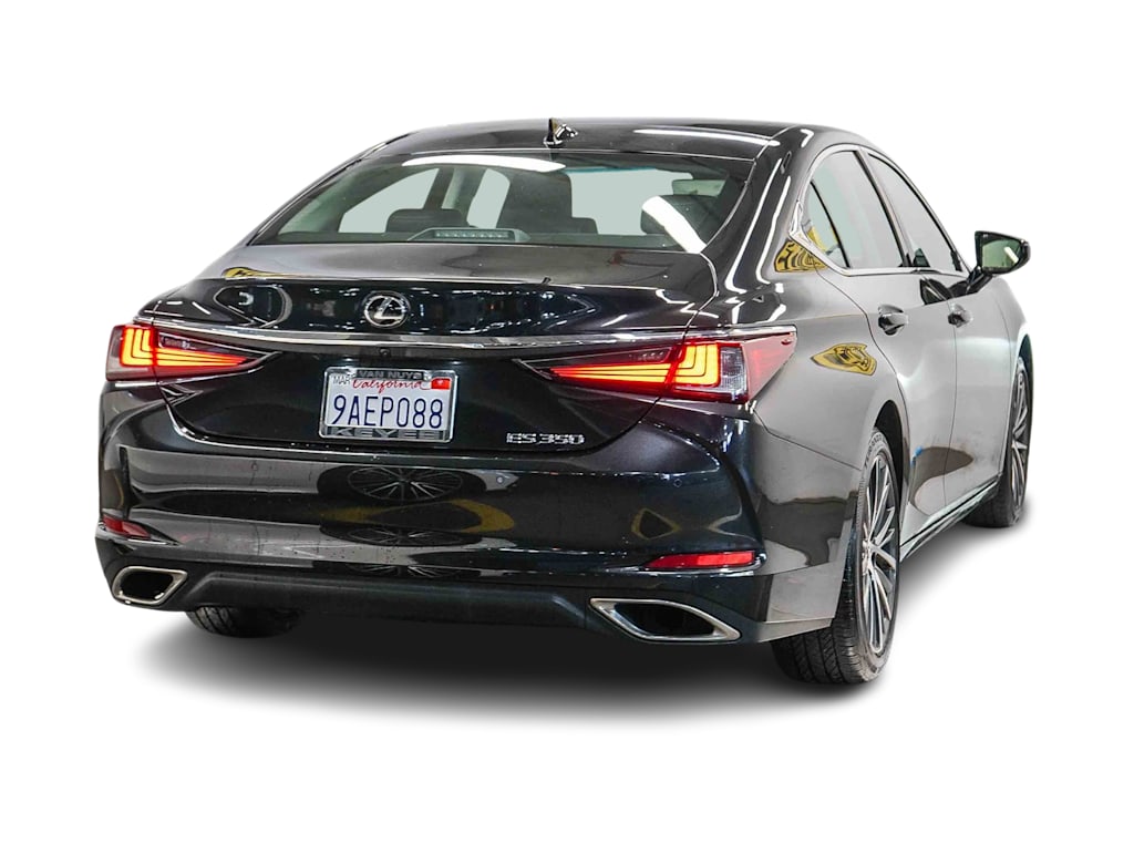 Thumbnail: 2022 Lexus ES - 5