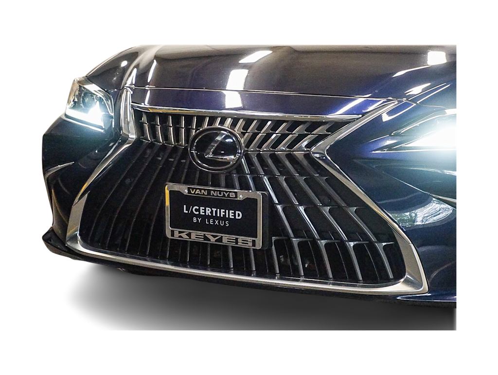 Thumbnail: 2025 Lexus ES - 18