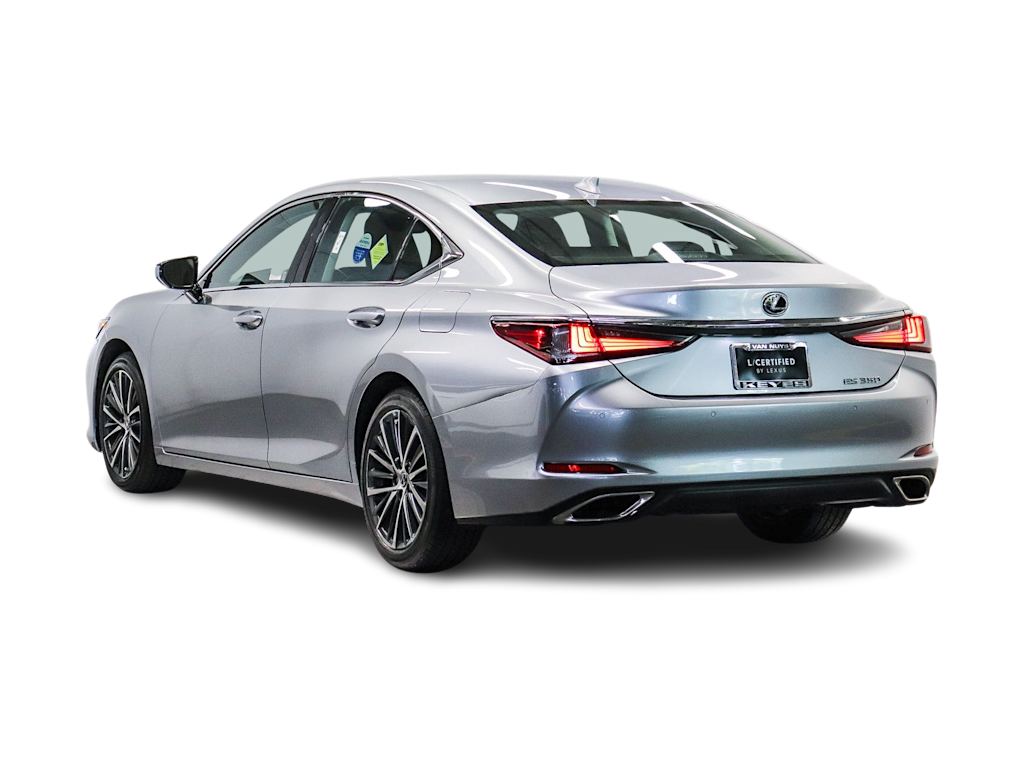 Thumbnail: 2023 Lexus ES - 3