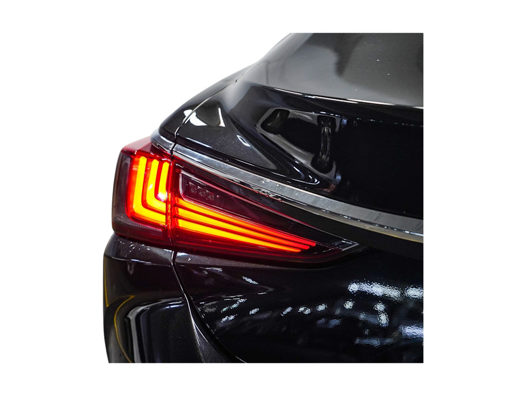 Thumbnail: 2025 Lexus ES - 22