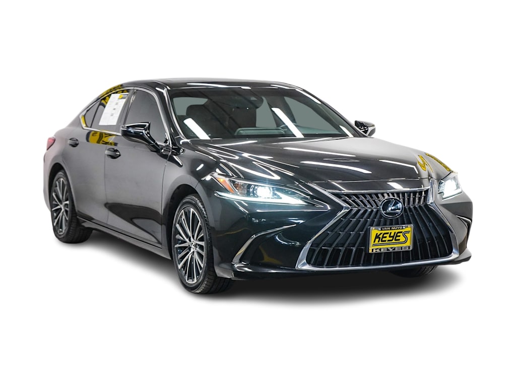 Thumbnail: 2025 Lexus ES - 19