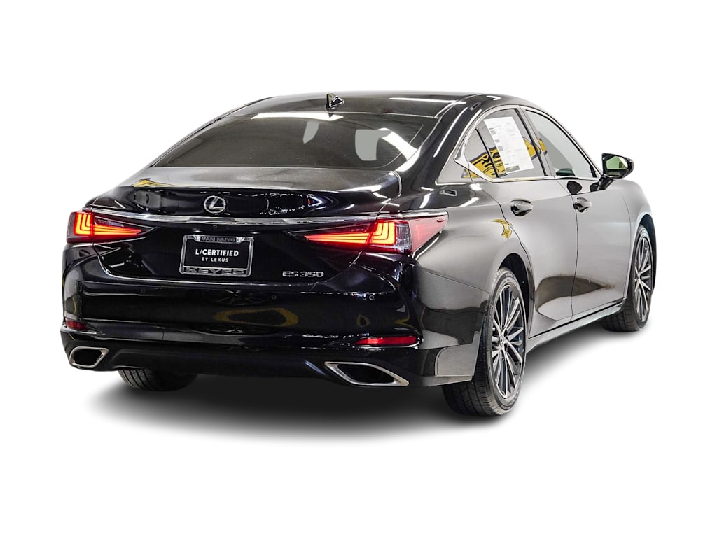 Thumbnail: 2024 Lexus ES - 18