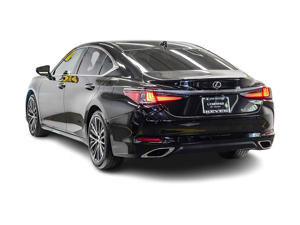 Thumbnail: 2024 Lexus ES - 3