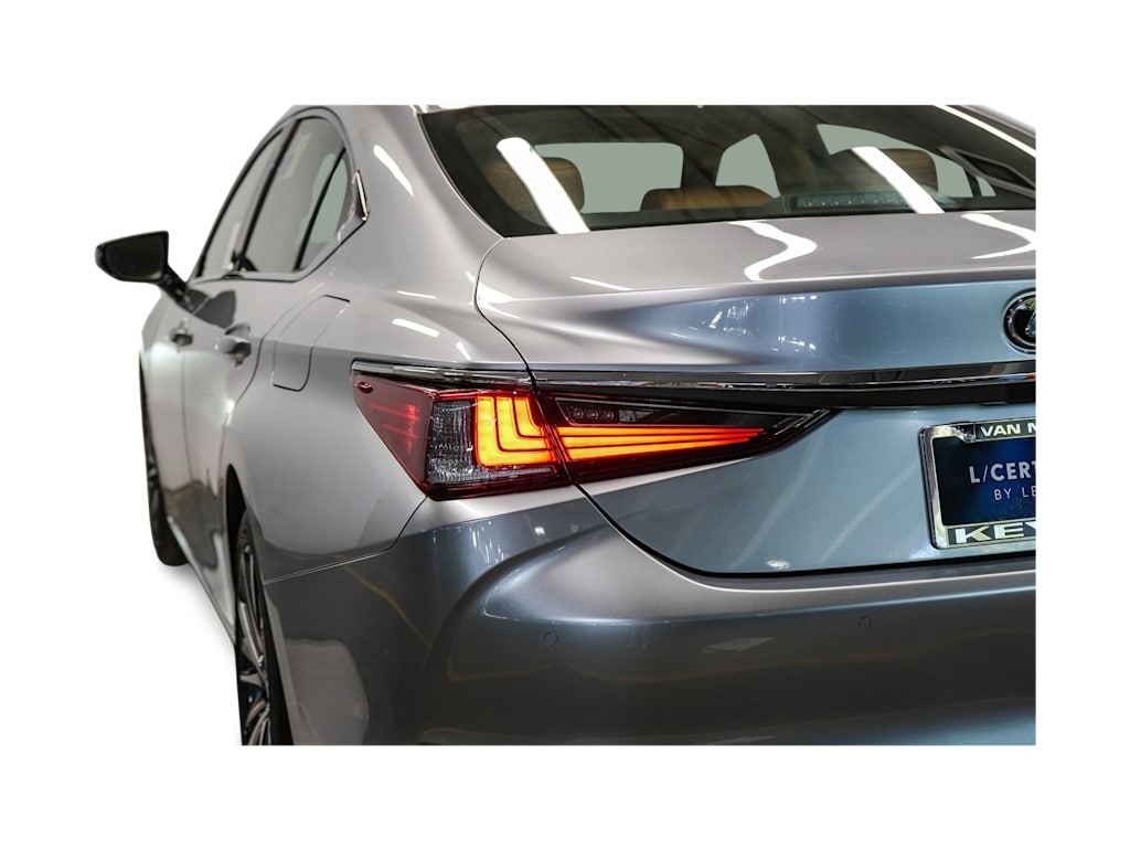 Thumbnail: 2024 Lexus ES - 20