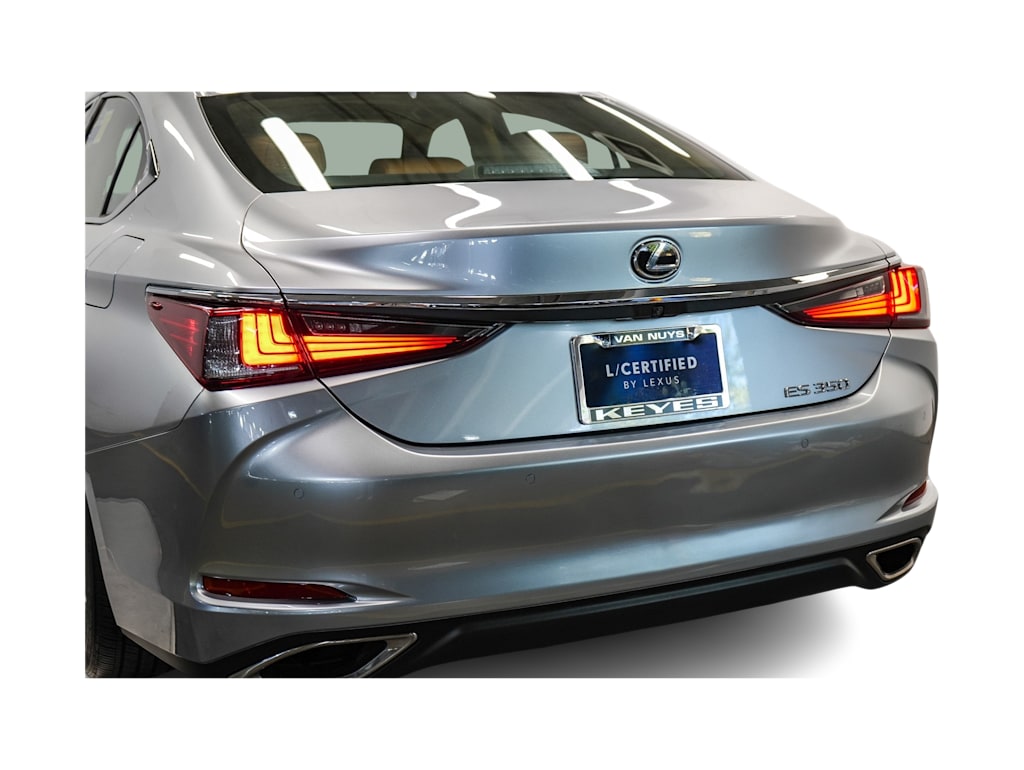 Thumbnail: 2024 Lexus ES - 21