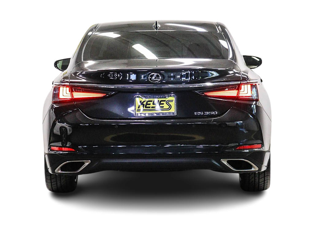 Thumbnail: 2024 Lexus ES - 4