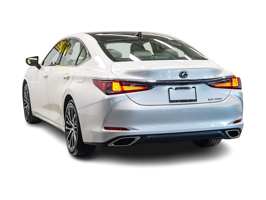 Thumbnail: 2024 Lexus ES - 3