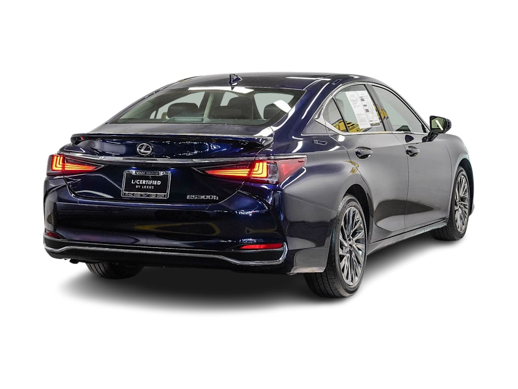 Thumbnail: 2025 Lexus ES - 19