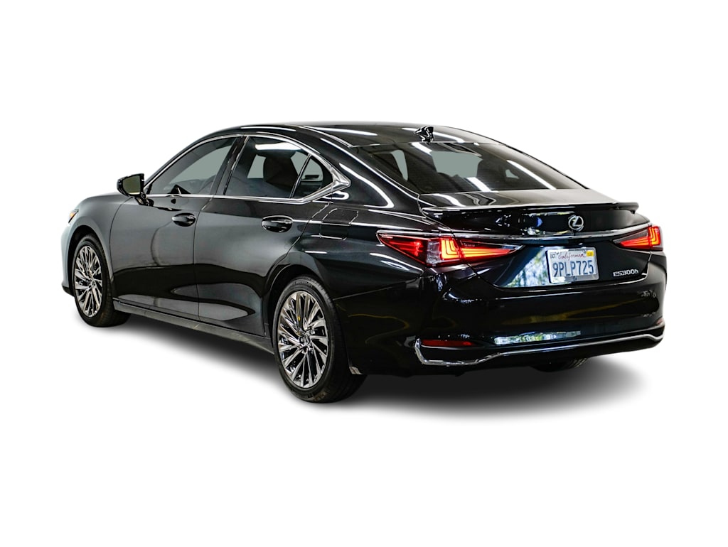 2025 Lexus ES Hybrid 300h Luxury 3