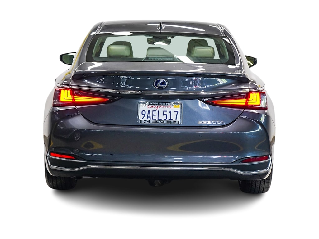 Thumbnail: 2022 Lexus ES - 4