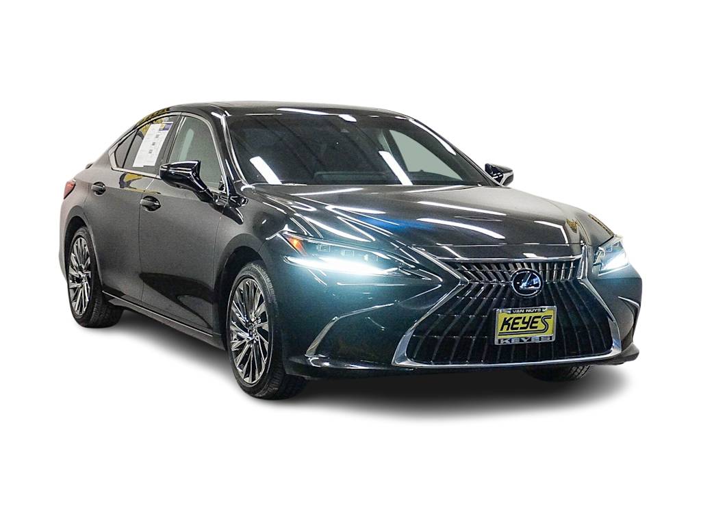 Thumbnail: 2025 Lexus ES - 19