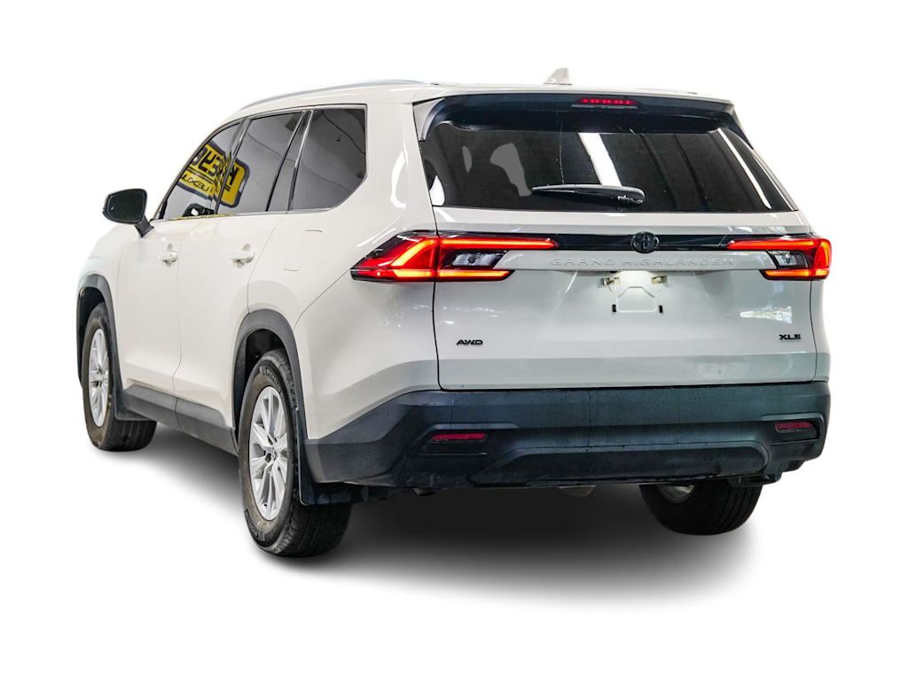 Thumbnail: 2024 Toyota Grand Highlander - 3