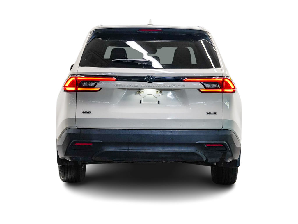 Thumbnail: 2024 Toyota Grand Highlander - 4