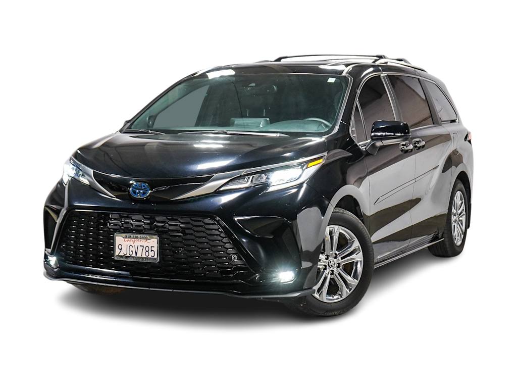 Thumbnail: 2023 Toyota Sienna - 5