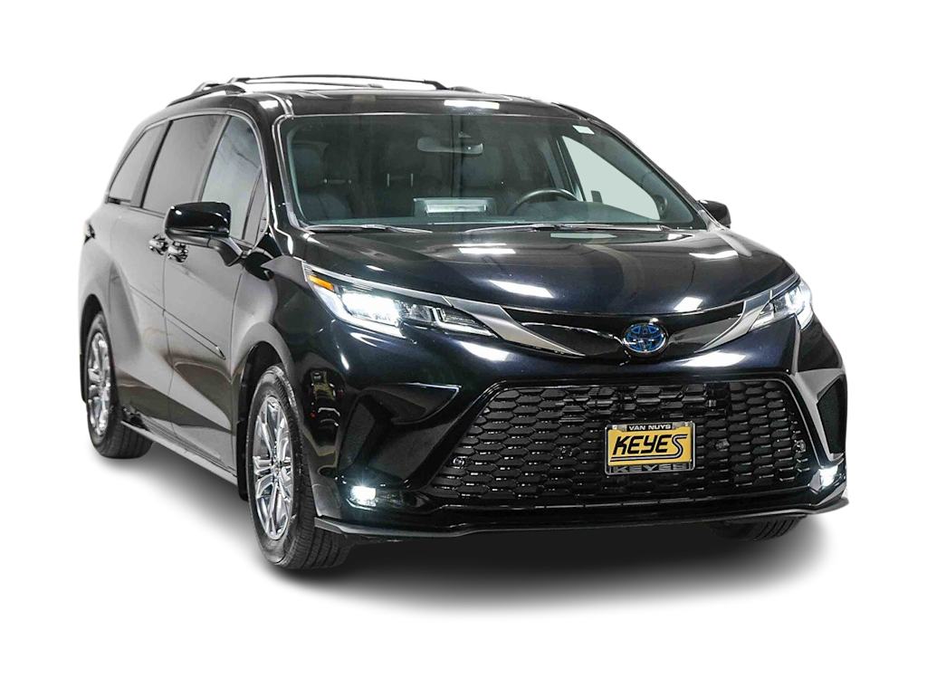 Thumbnail: 2023 Toyota Sienna - 19