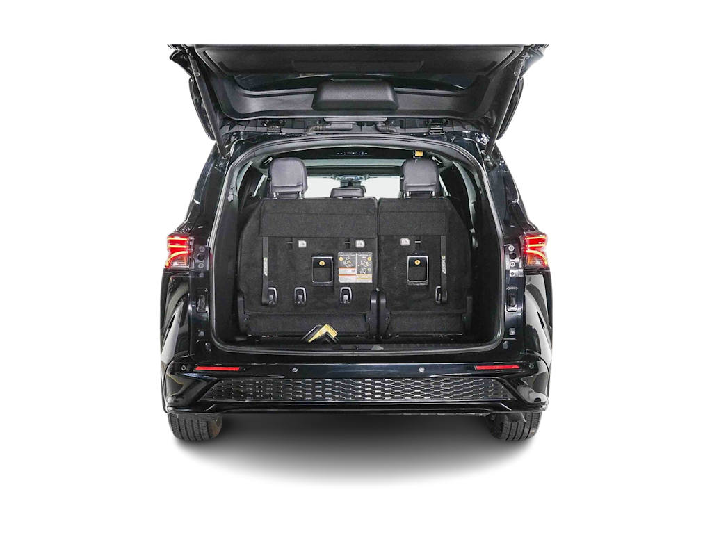 Thumbnail: 2023 Toyota Sienna - 29