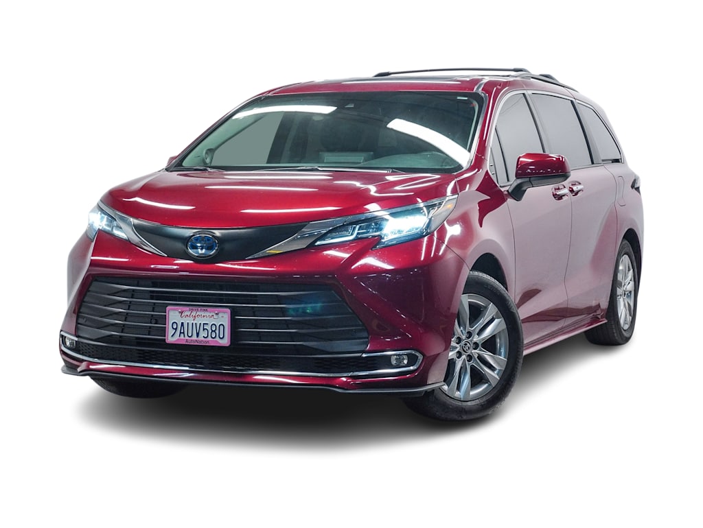 2022 Toyota Sienna XLE 5