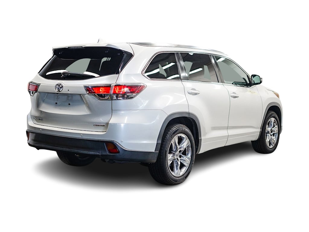 Thumbnail: 2014 Toyota Highlander - 17