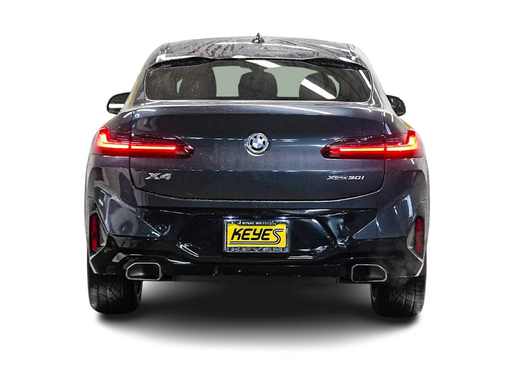 Thumbnail: 2022 BMW X4 - 4