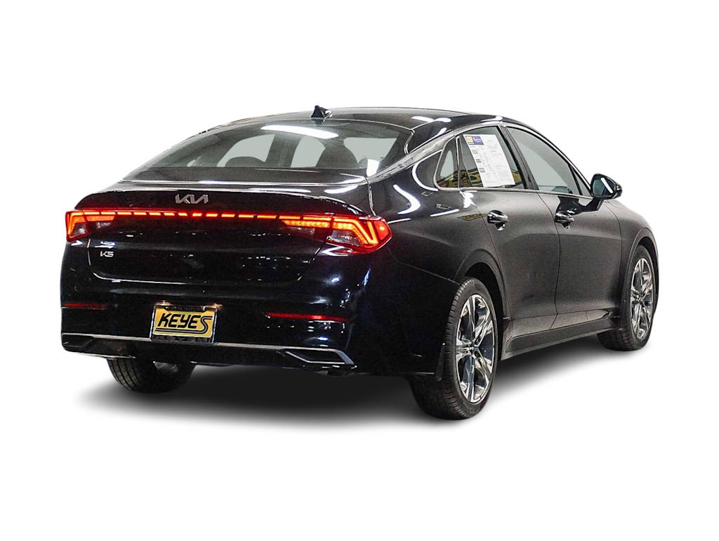 Thumbnail: 2024 Kia K5 - 17