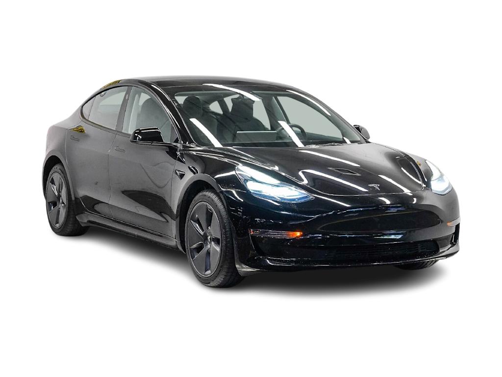 Thumbnail: 2023 Tesla Model 3 - 17