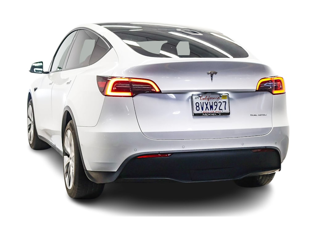 2021 Tesla Model Y Long Range 3