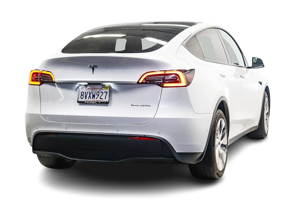 2021 Tesla Model Y Long Range 17