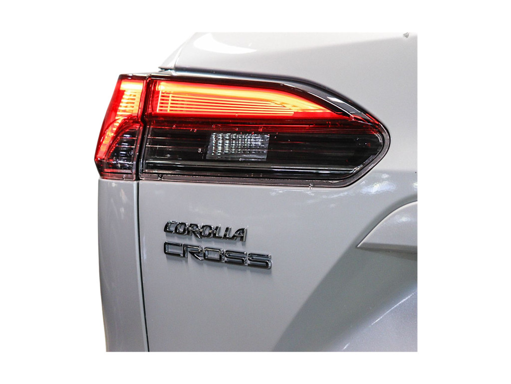 Thumbnail: 2023 Toyota Corolla Cross - 23