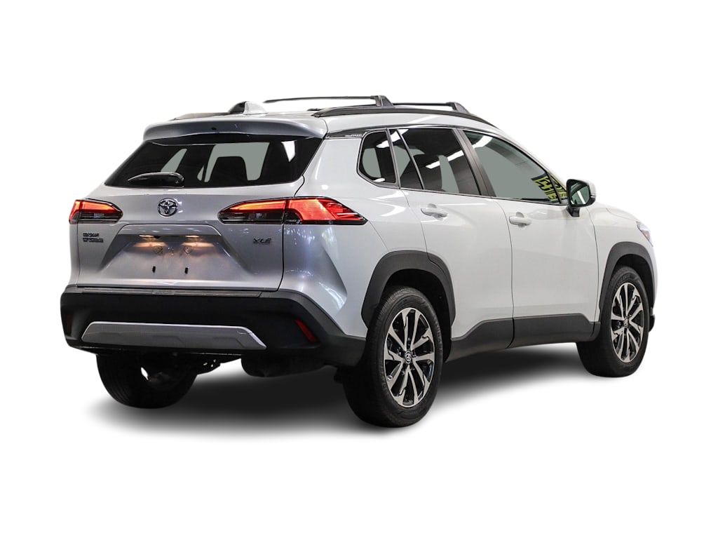 Thumbnail: 2023 Toyota Corolla Cross - 18