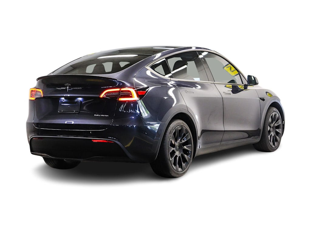 Thumbnail: 2024 Tesla Model Y - 14
