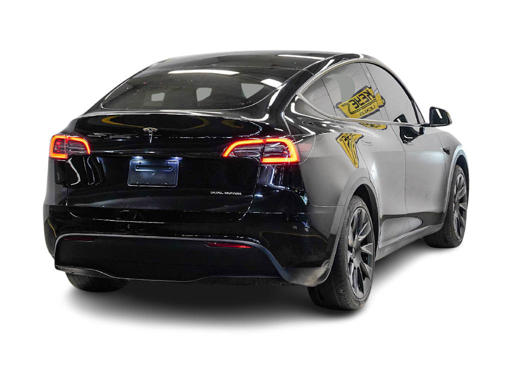 Thumbnail: 2023 Tesla Model Y - 15