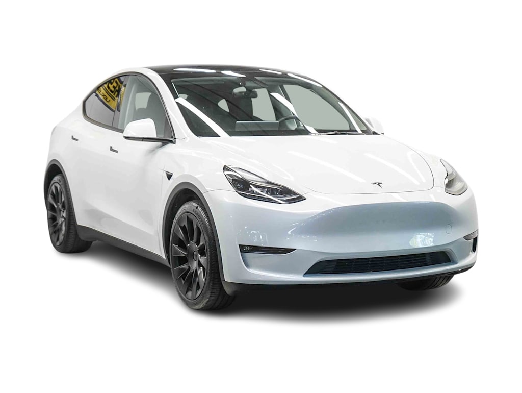 Thumbnail: 2023 Tesla Model Y - 17