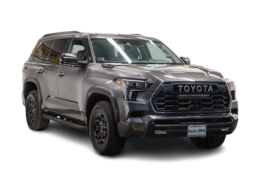 Thumbnail: 2023 Toyota Sequoia - 16