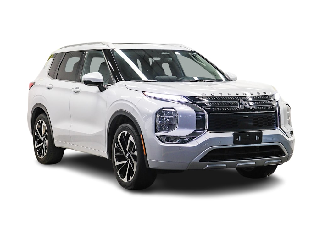 Thumbnail: 2024 Mitsubishi Outlander - 17