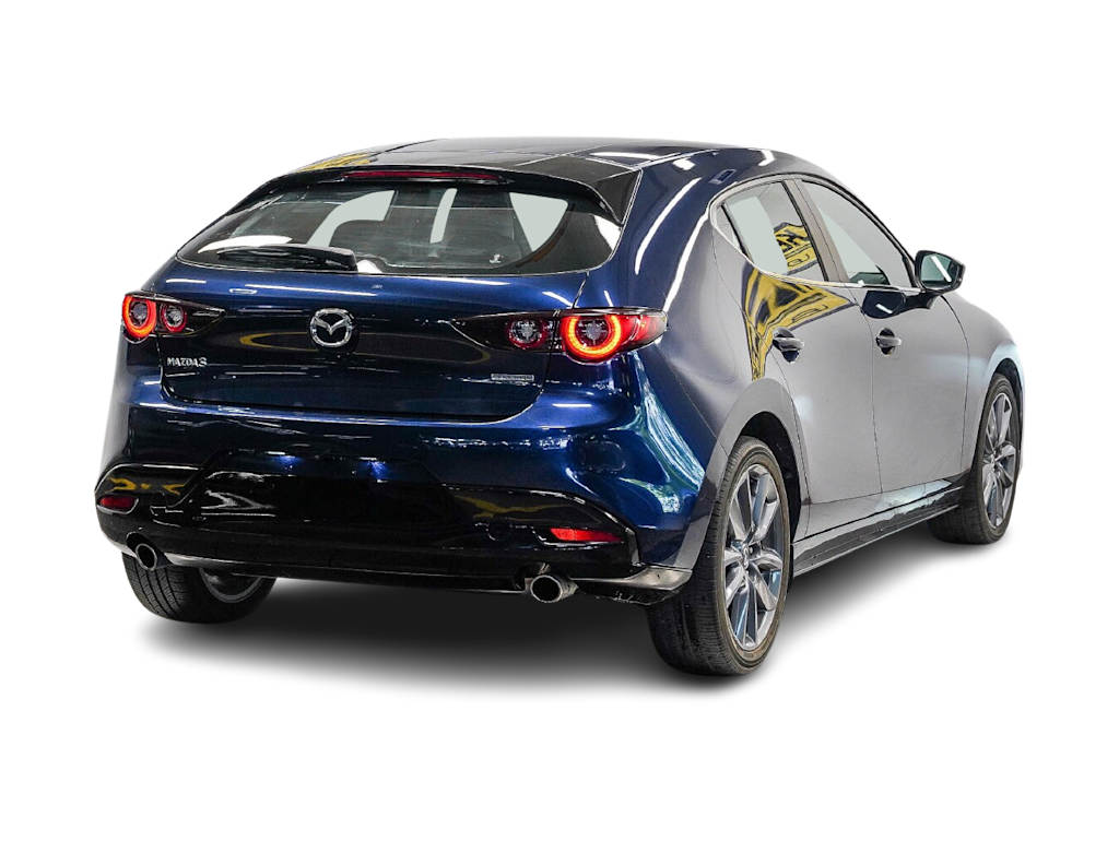 Thumbnail: 2022 Mazda Mazda3 - 18