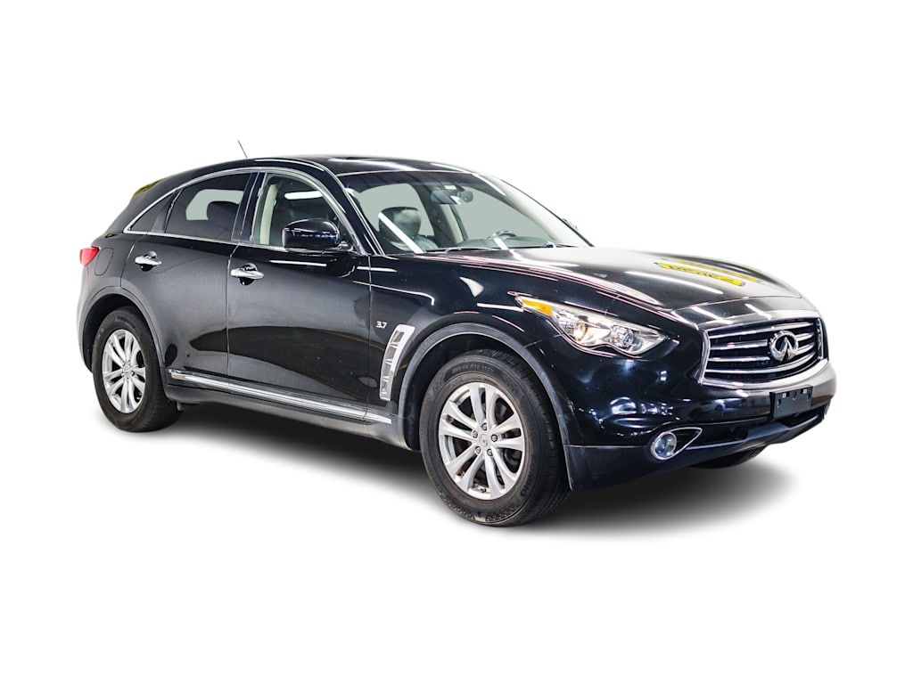 Thumbnail: 2015 INFINITI QX70 - 18