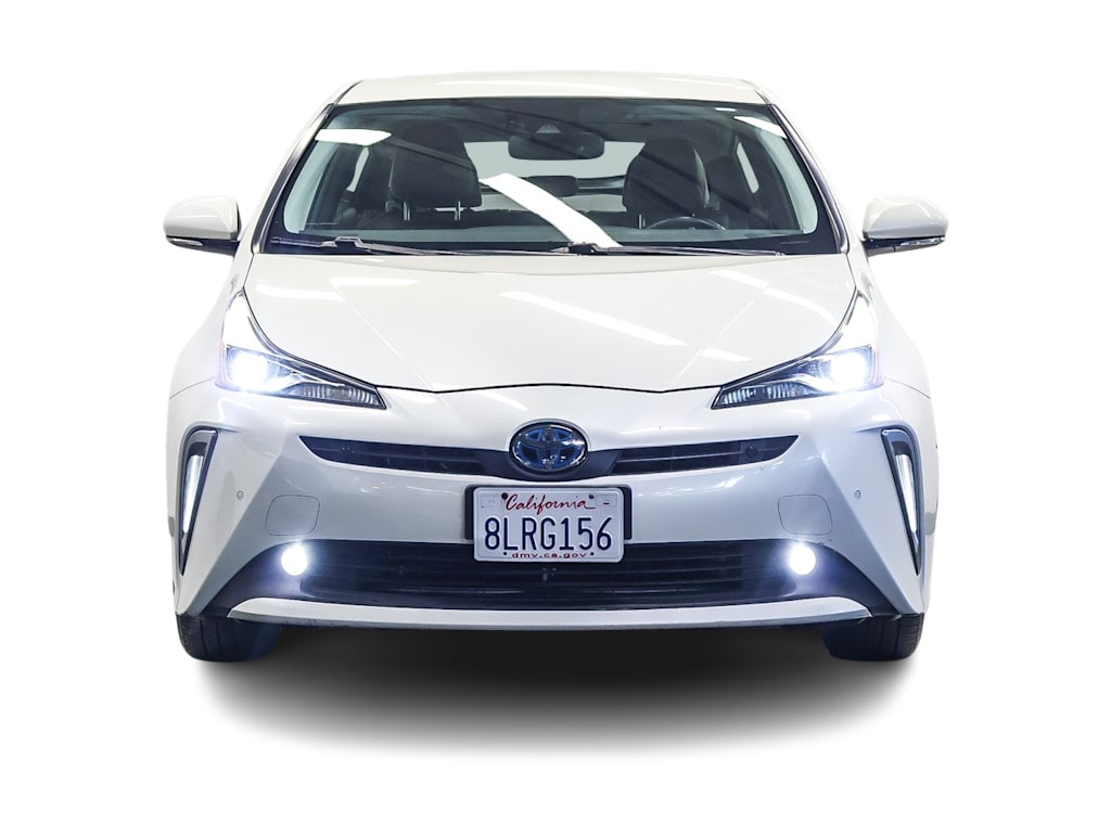 2019 Toyota Prius XLE 18