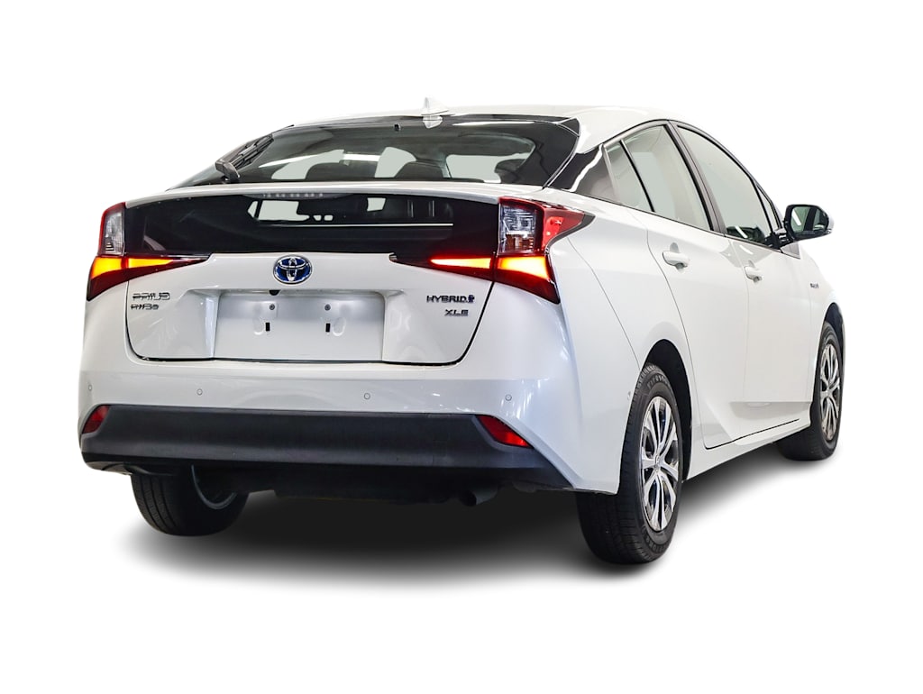 2019 Toyota Prius XLE 17