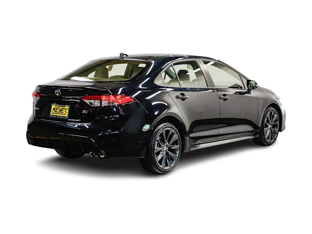 2024 Toyota Corolla SE 18