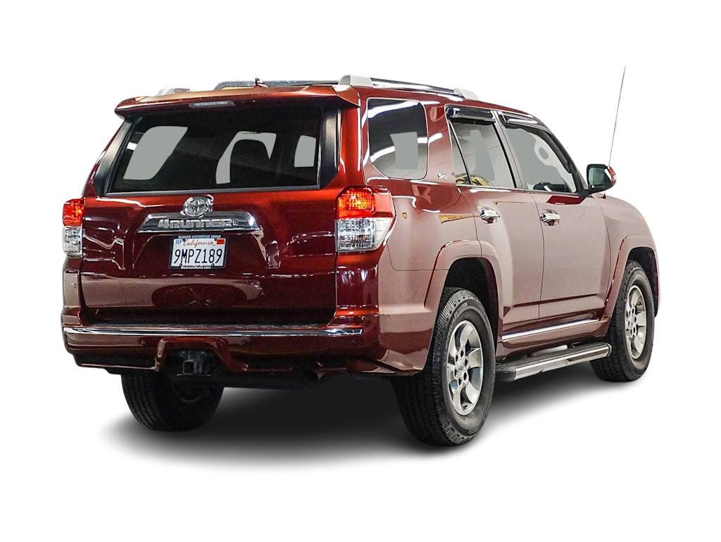 Thumbnail: 2011 Toyota 4Runner - 18