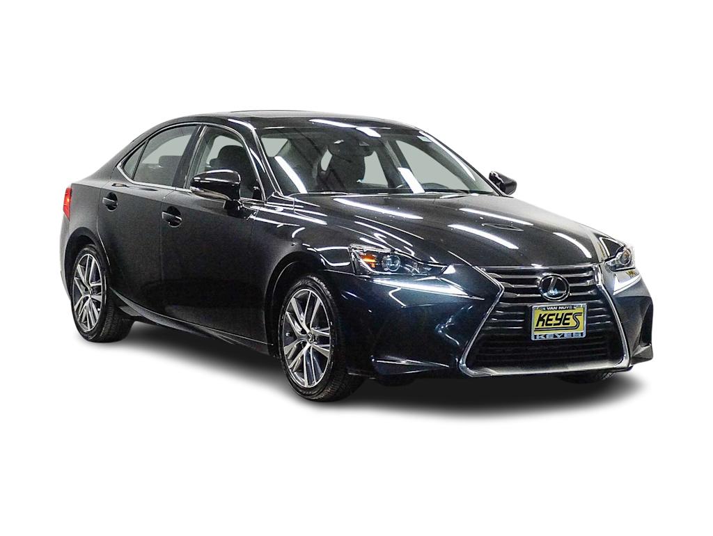 Thumbnail: 2020 Lexus IS - 20