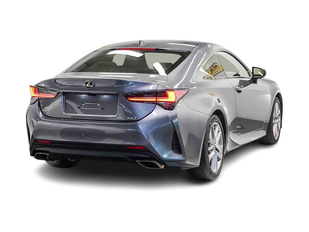 Thumbnail: 2020 Lexus RC - 18
